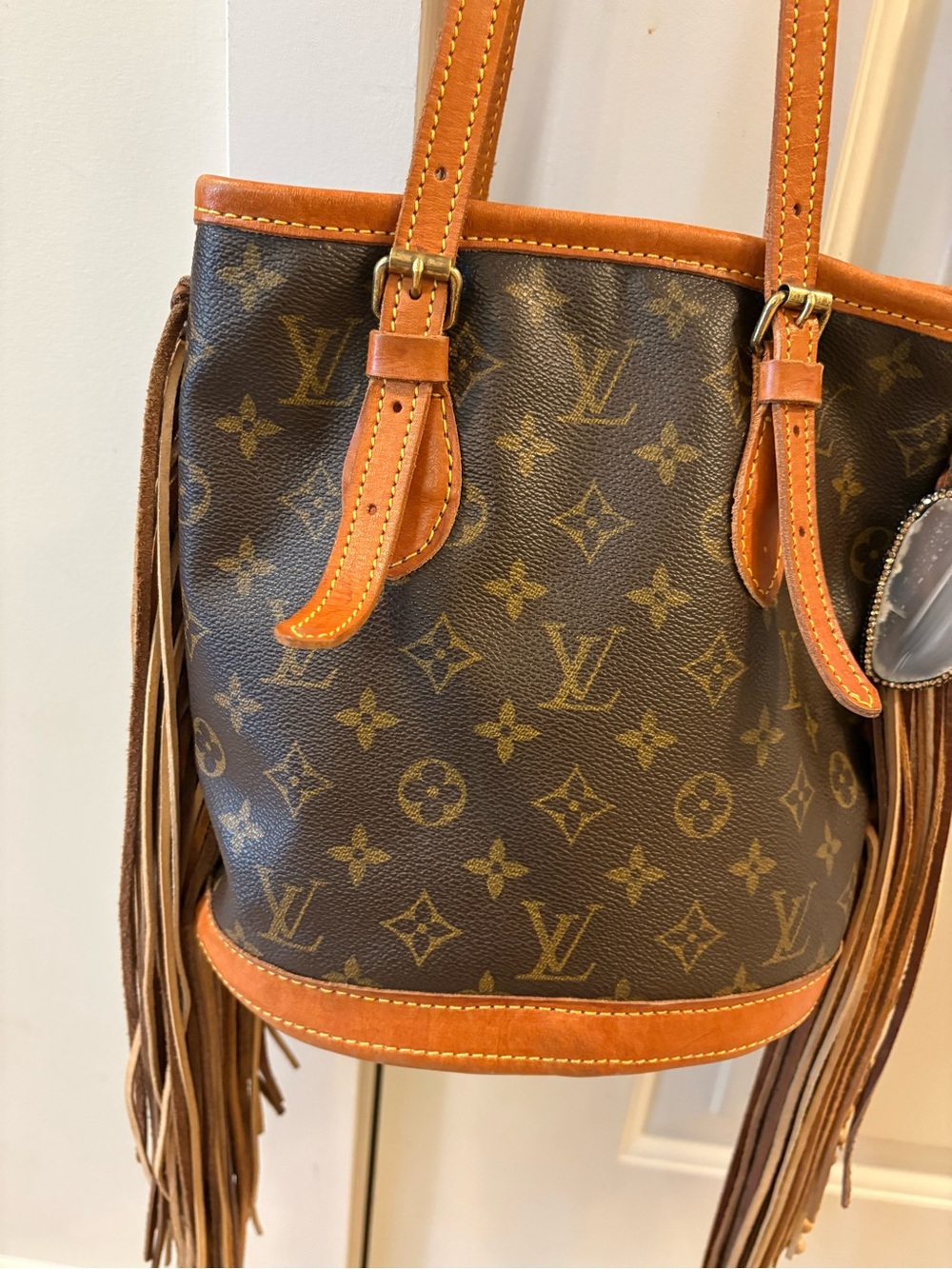 Vintage Boho Bag authentic Louis Vuitton Fringe Bucket Bag in Brown - Picture 5 of 8